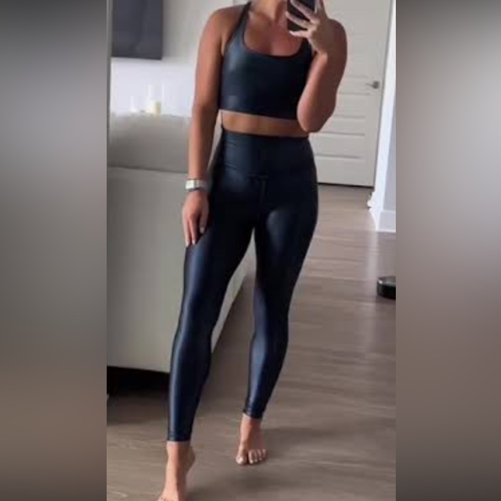 DYI black shimmer workout set nwot